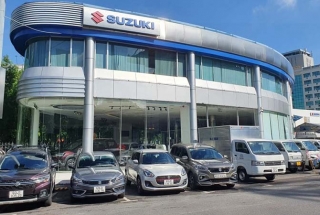 HCM: Đại lý Suzuki World Phổ Quang